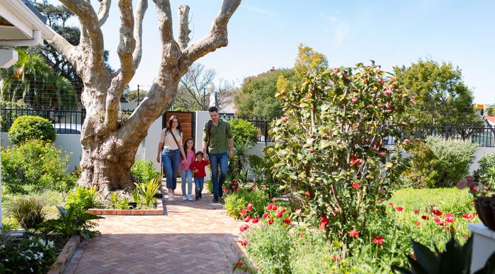 How to Plan a Small Garden How-to-Plan-a-Small-Garden