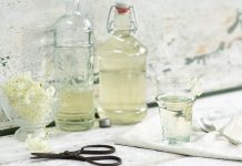 Recipes for creating a homemade herbicide with vinegar Recipes-for-creating-a-homemade-herbicide-with-vinegar
